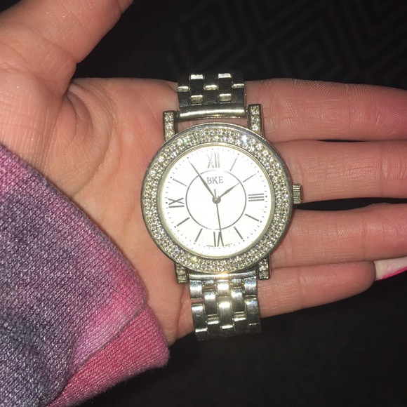 Watch - Picture 1 of 1